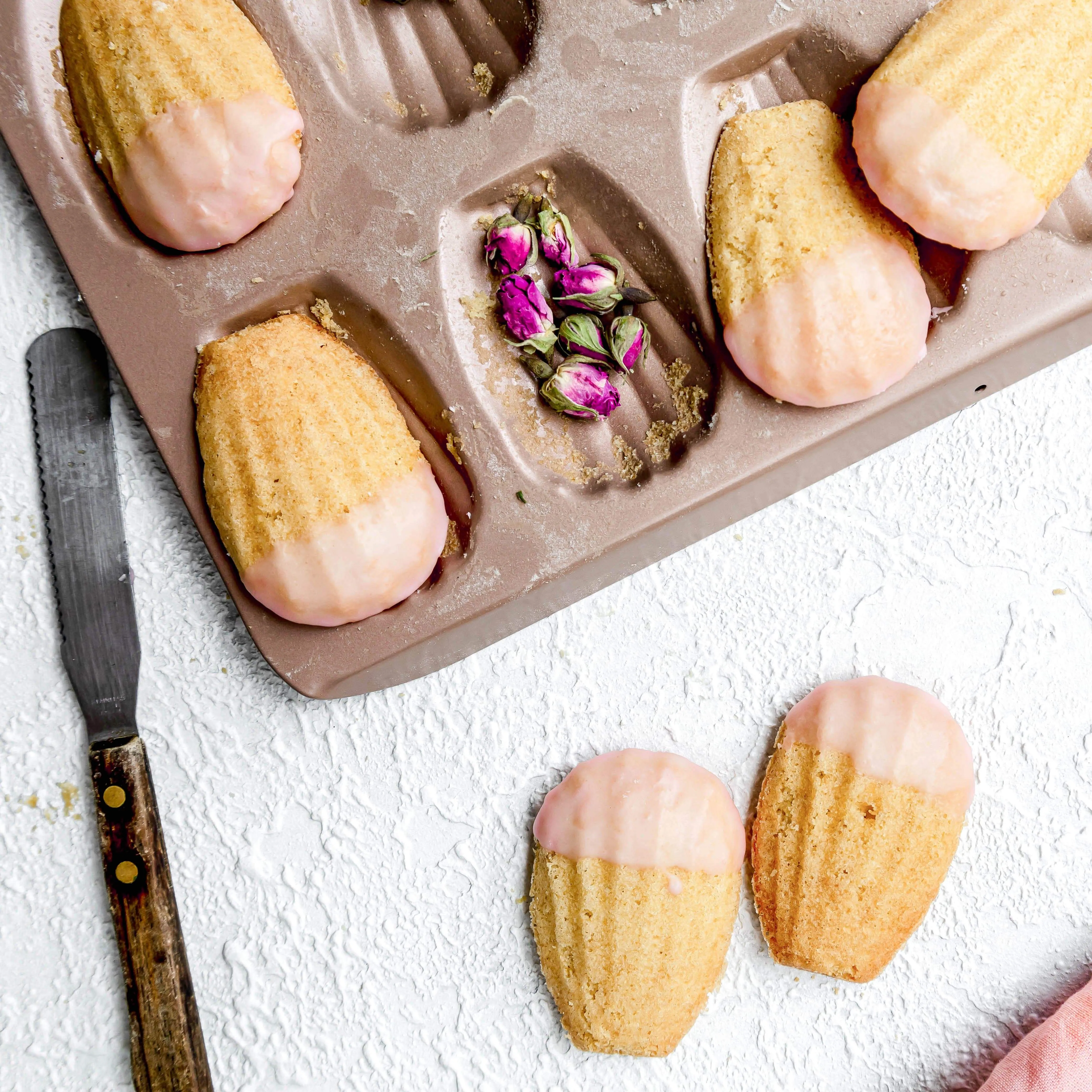 Pack of 2 Rose Gold Madeleine Trays